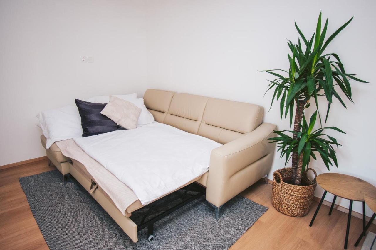 Na Apartments ماريبور المظهر الخارجي الصورة